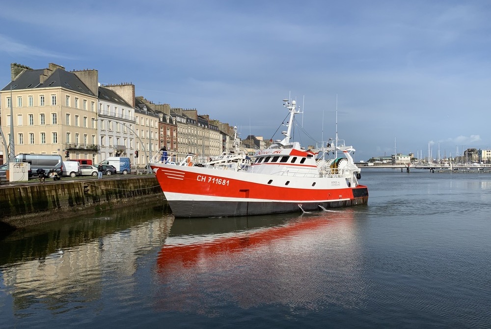 LE BOREE-AL ARRIVE A CHERBOURG