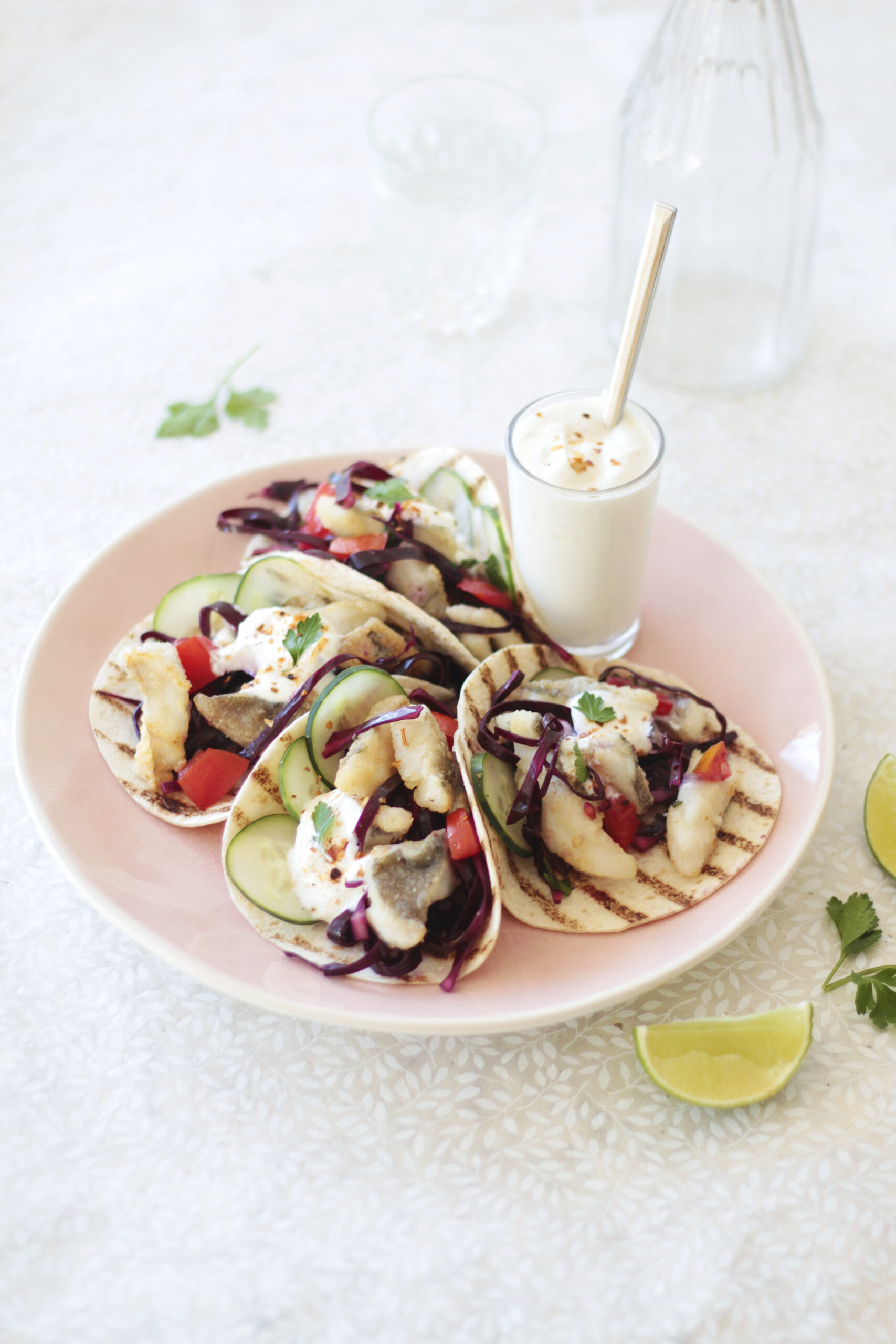 Recette tacos au merlan, coleslaw et sauce au yaourt grec